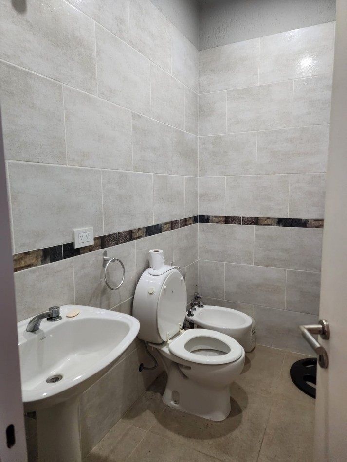 Manuel Curto 4037 - Ibarlucea - Alquiler