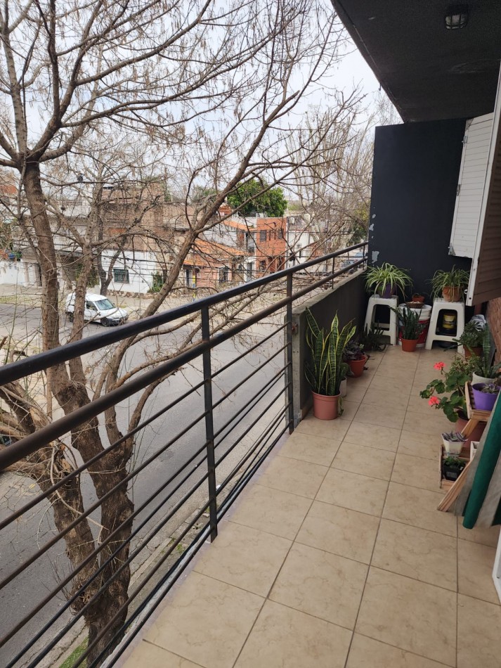 VENTA - PASCO 3794 Piso 2